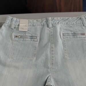 Chico platinum crop jeans